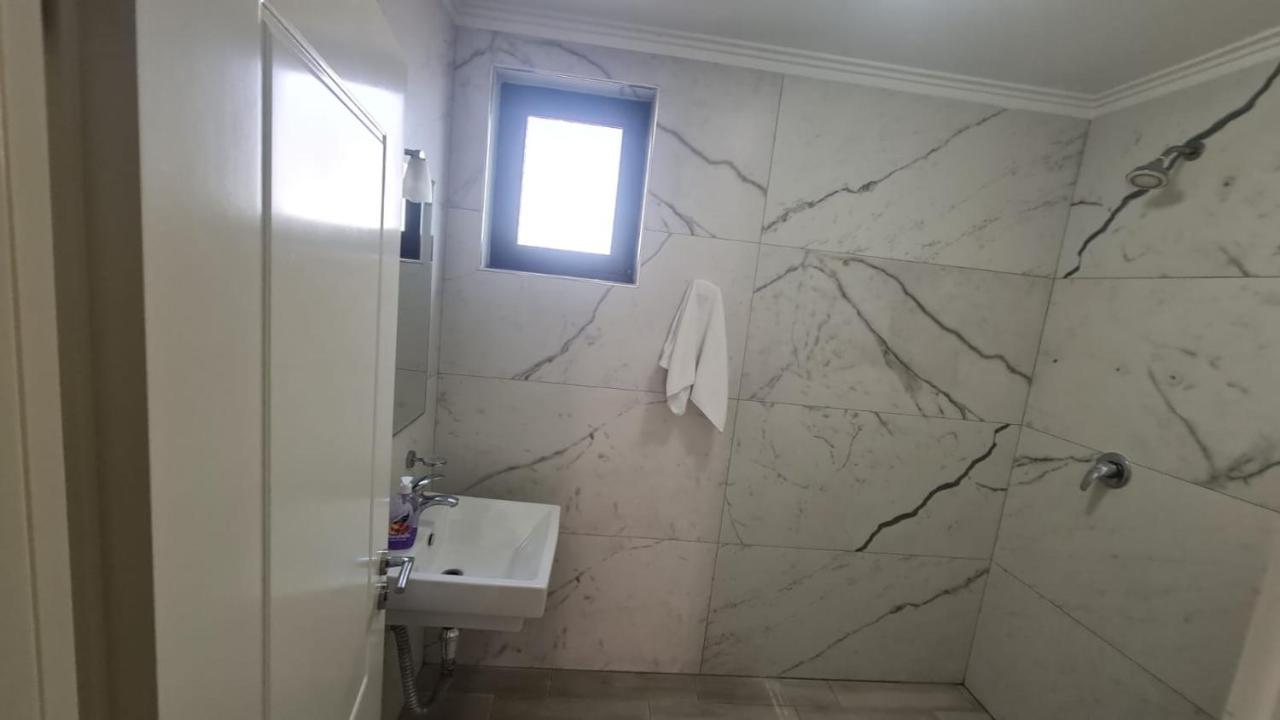Hotel Darda Kamez Buitenkant foto